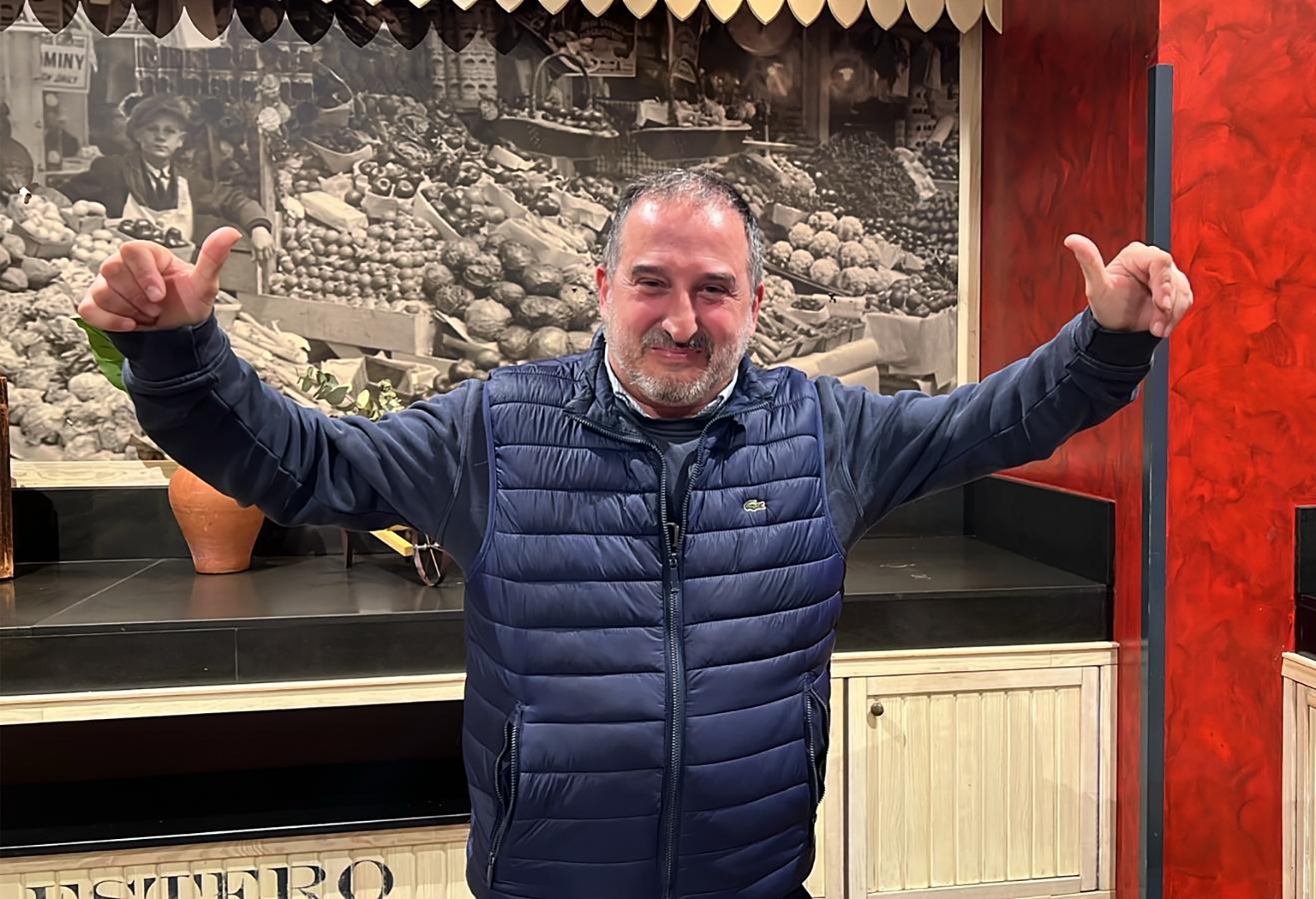 José Antonio Durnes, vendedor ONCE que ha repartido 21 millones del Extra del Día del Padre de la ONCE en Zuera