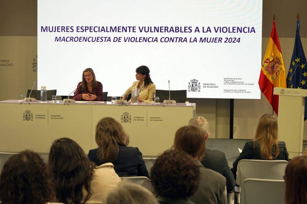 Ana Redondo y Carmen Martínez