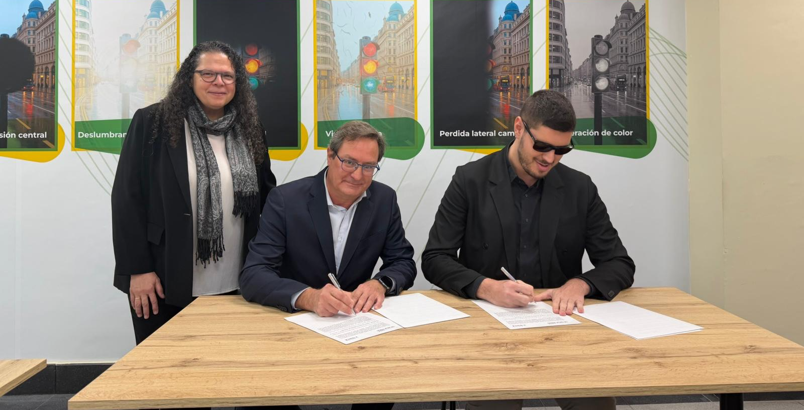 Barañano Baja Visión y la Fundación ONCE Baja Visiónfirman un convenio de colaboración