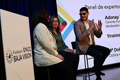 Foto de la mesa redonda de la presentación de la FOBV en Canarias